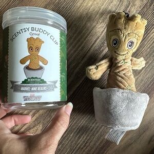 Scentsy Buddy Clip Groot Plush Disney/Marvel